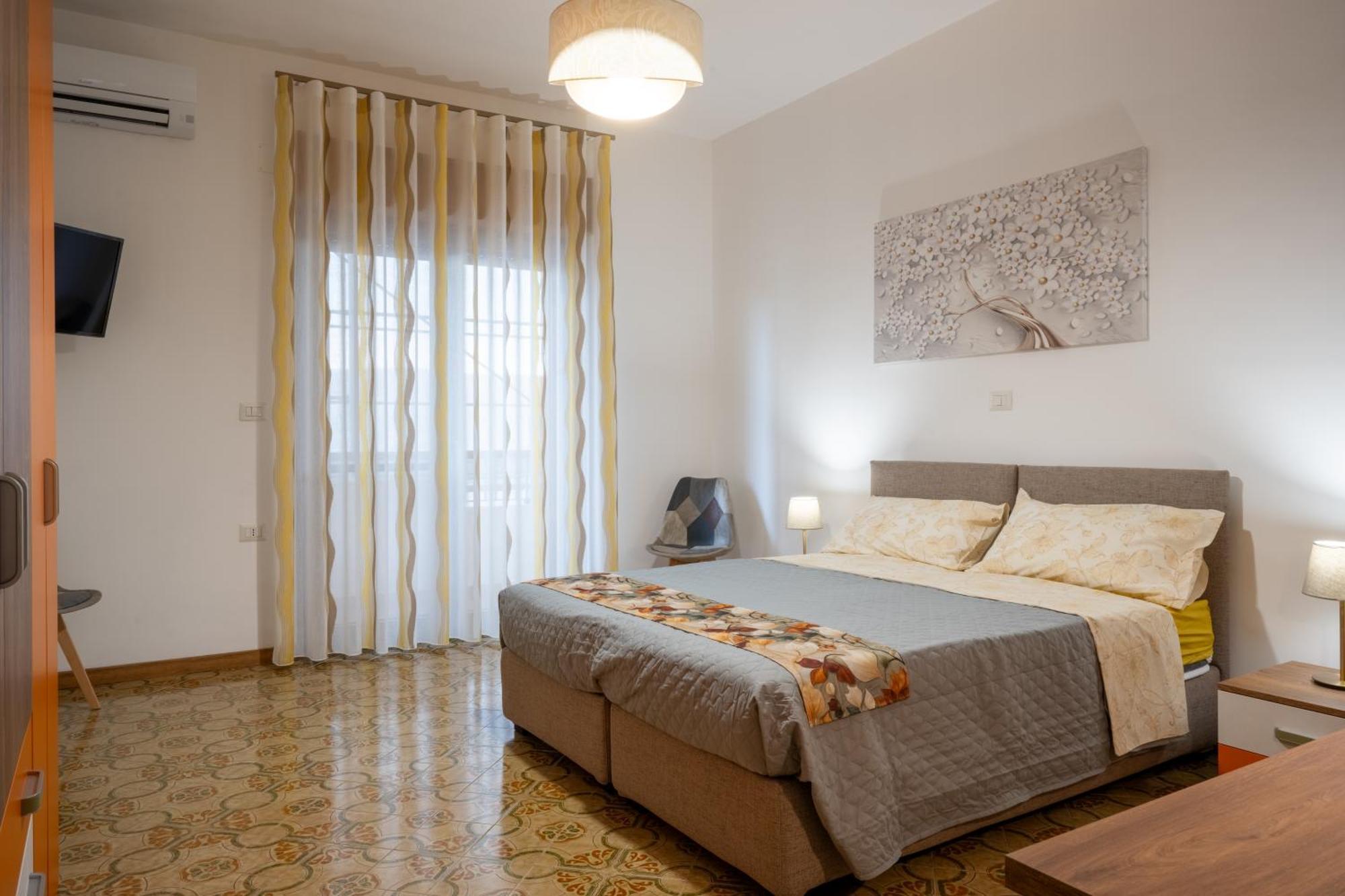 B&B Benvenuti Al Centro Caserta Ngoại thất bức ảnh