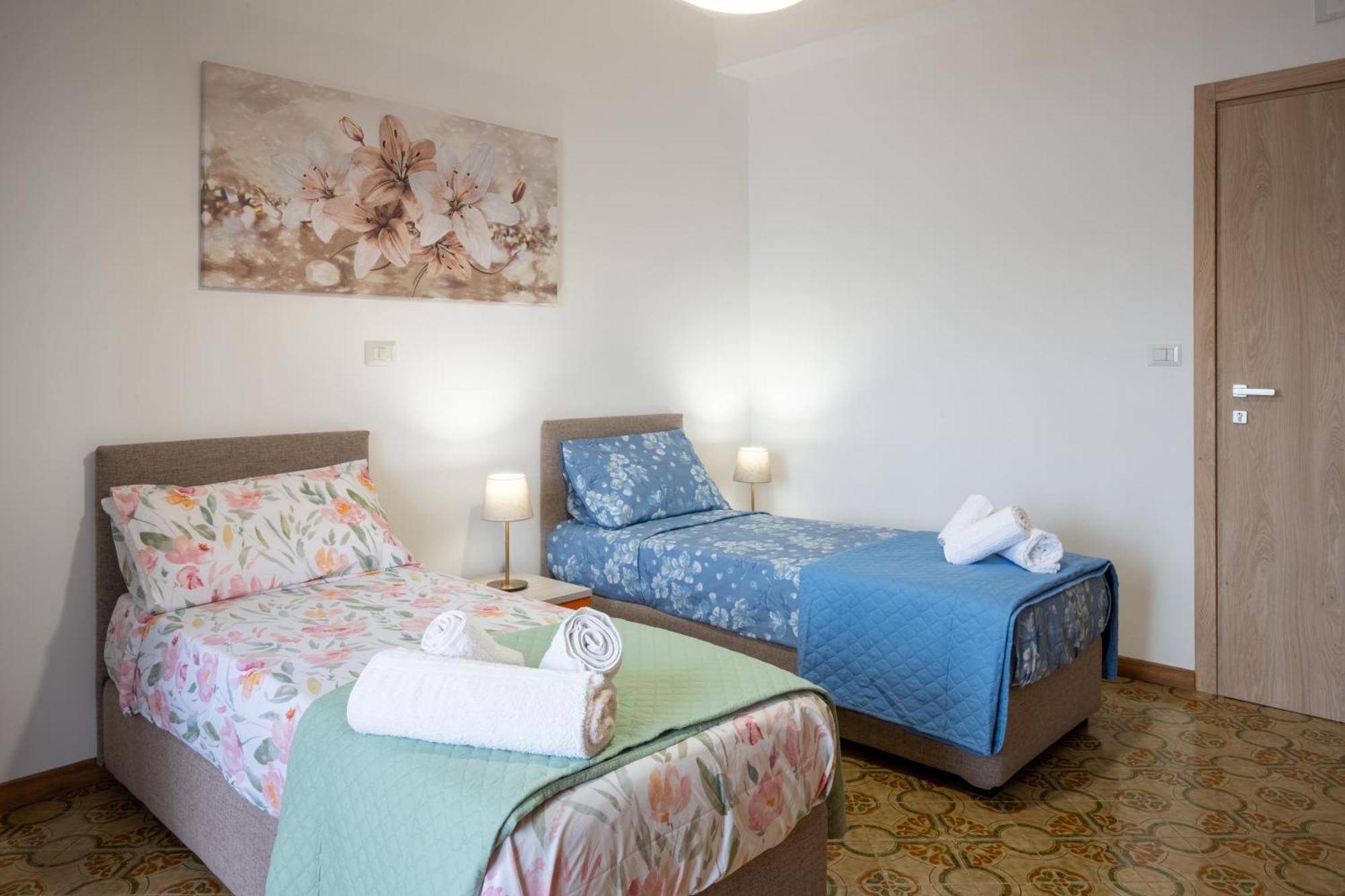 B&B Benvenuti Al Centro Caserta Ngoại thất bức ảnh